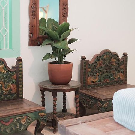 Abrakadabra 747 Apartment ยอกยาการ์ตา ภายนอก รูปภาพ