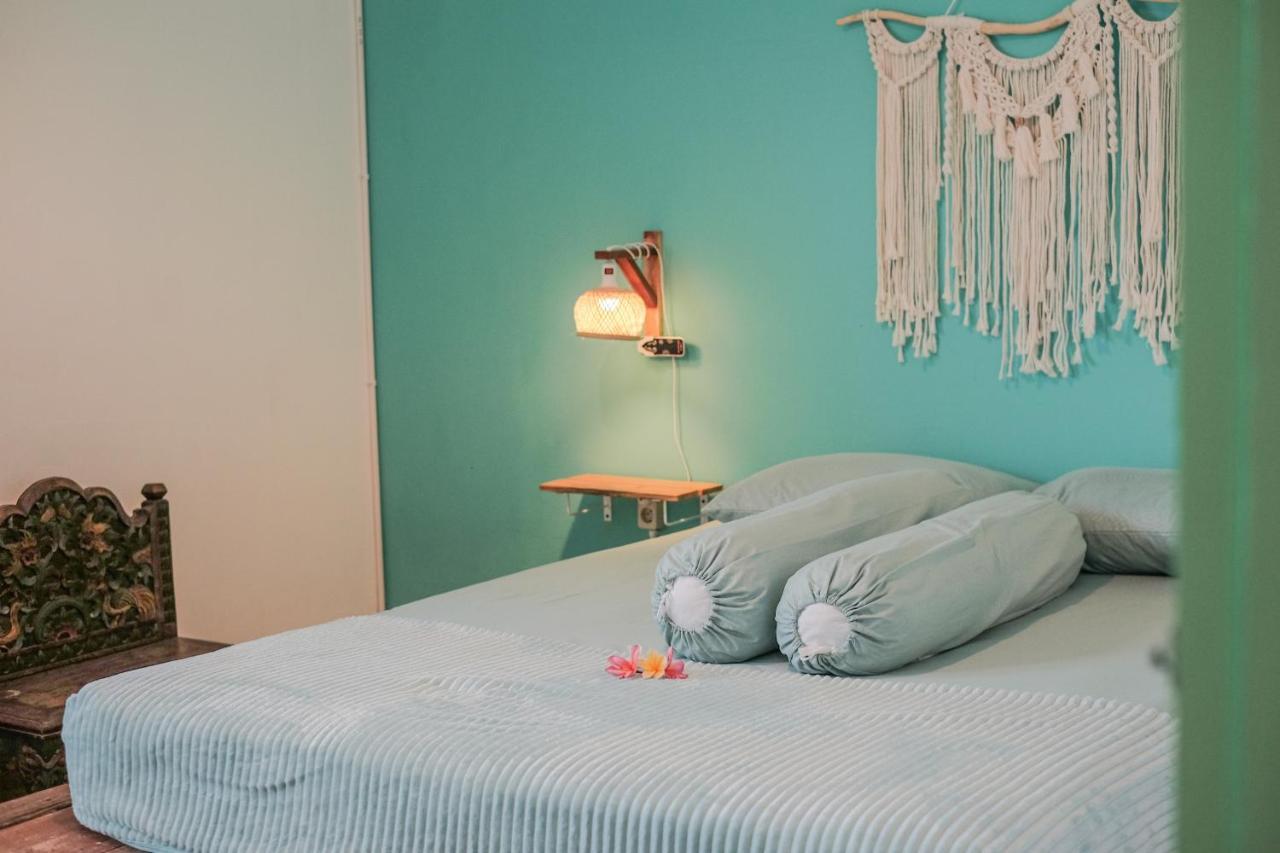 Abrakadabra 747 Apartment ยอกยาการ์ตา ภายนอก รูปภาพ