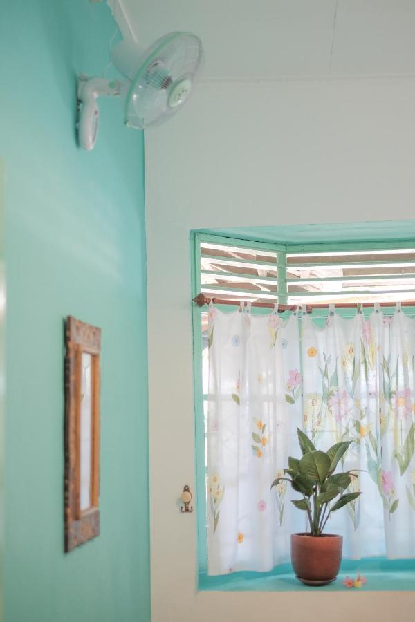 Abrakadabra 747 Apartment ยอกยาการ์ตา ภายนอก รูปภาพ