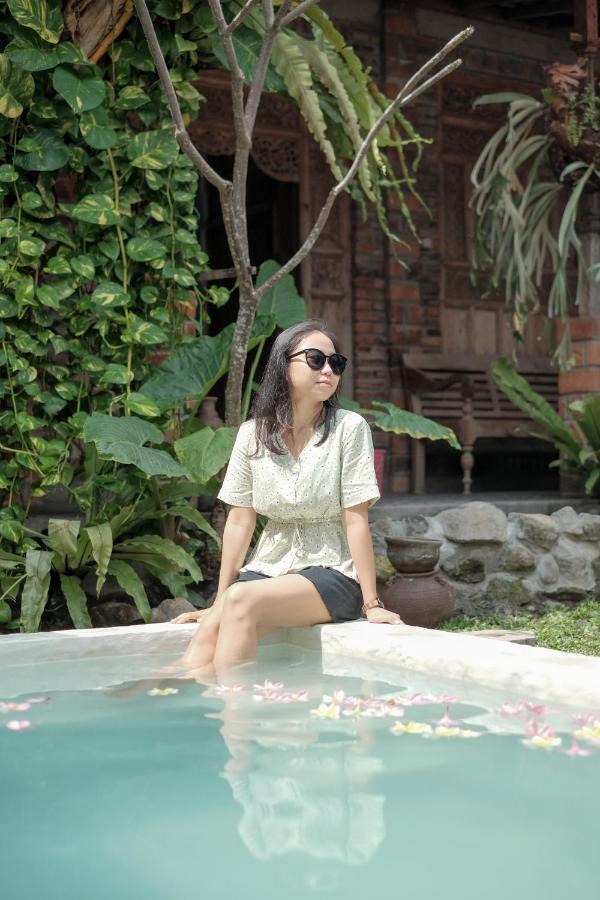 Abrakadabra 747 Apartment ยอกยาการ์ตา ภายนอก รูปภาพ